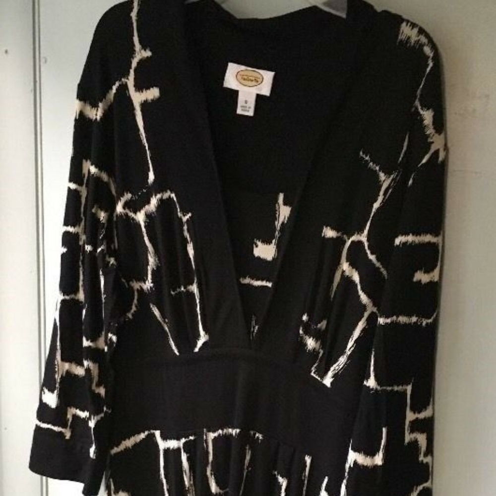 TALBOTS Dress 3/4 Sleeve knit dress 8 Black